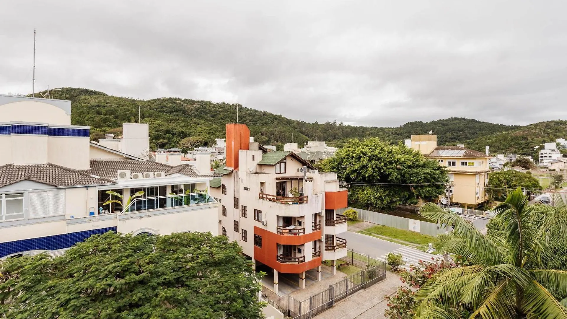 Jpr - Apartamentos A 260 Metros Da Praia Em Jurere Florianópolis Daire