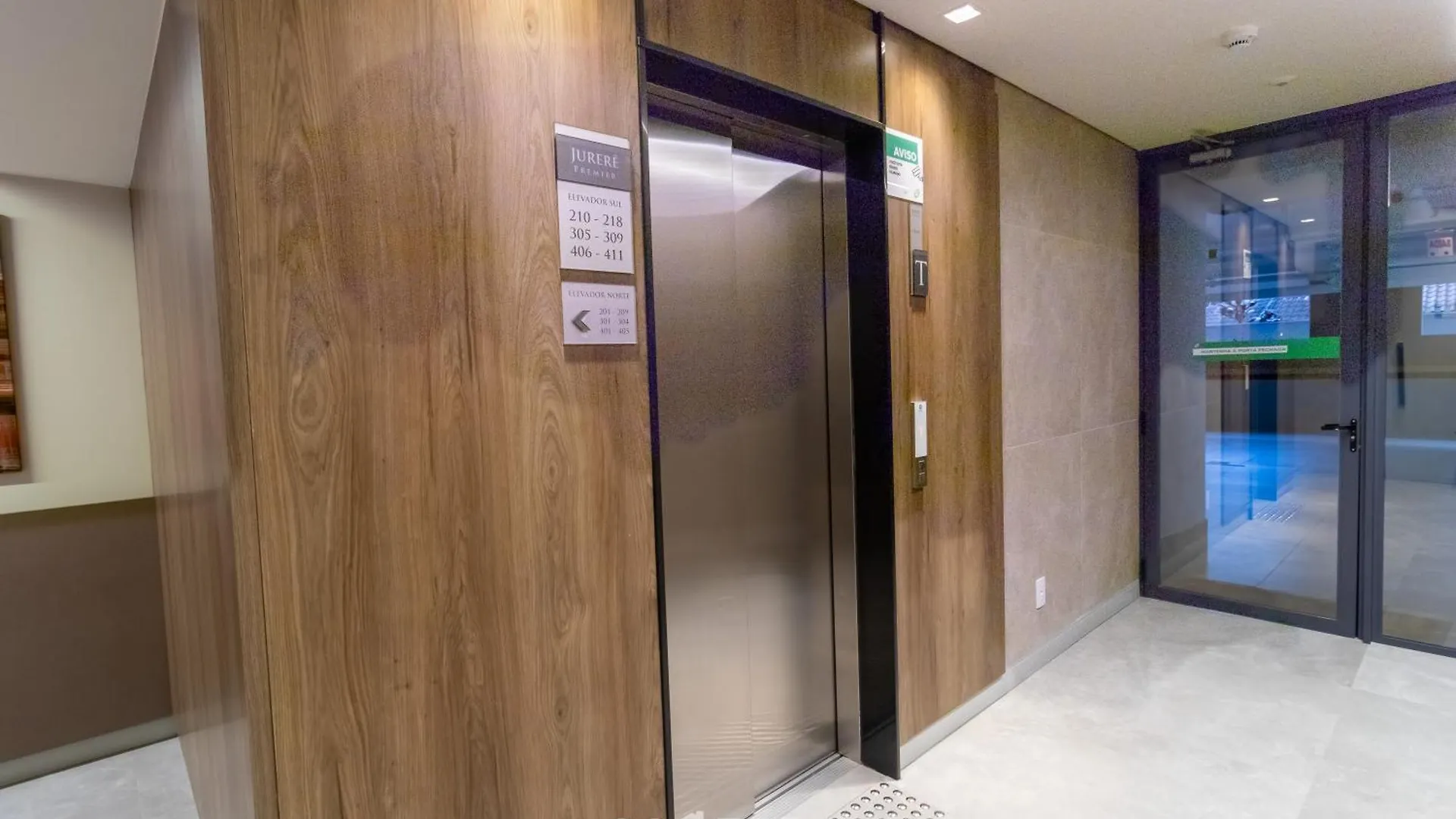 Jpr - Apartamentos A 260 Metros Da Praia Em Jurere Florianópolis 0*,