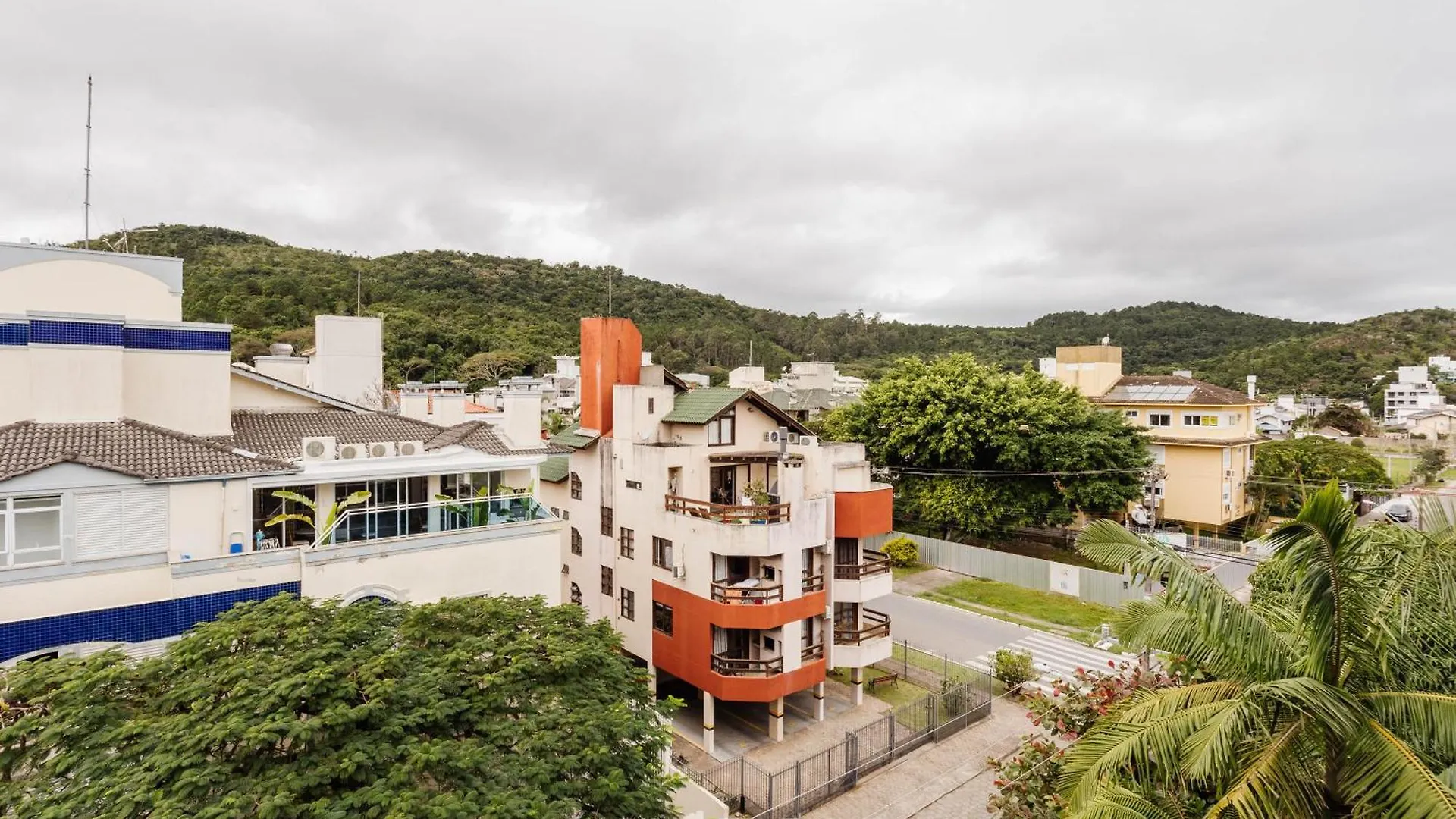Daire Jpr - Apartamentos A 260 Metros Da Praia Em Jurere Florianópolis